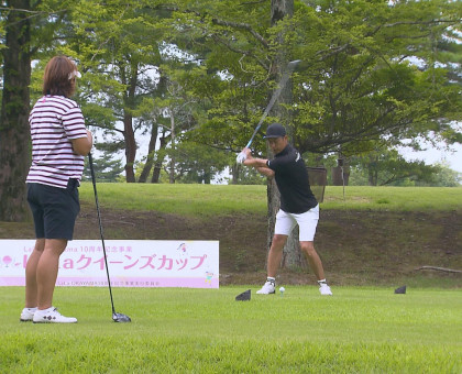 ママさんプロゴルファーと地元小中学生の大会「LaLaクイーンズカップ」前にプロアマ大会【岡山市】
