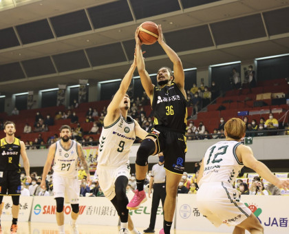 香川ファイブアローズ（１１月２６日の試合結果＝ＬＯＳＥ）バスケットボール男子Ｂ２　