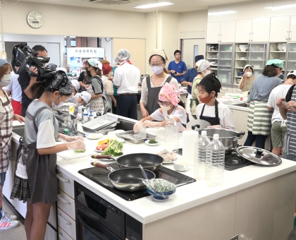 子どもたちが旬の香川県産マダコとスズキ使い調理／香川・さぬき市で「水産食育教室」【香川・さぬき市】