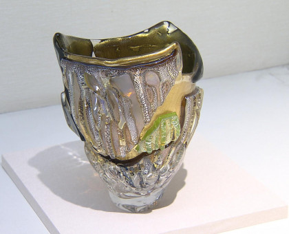 「砕け散るほどに美しく」／異色のガラス作家・西中千人さんの個展／岡山高島屋で４月１４日まで【岡山市】