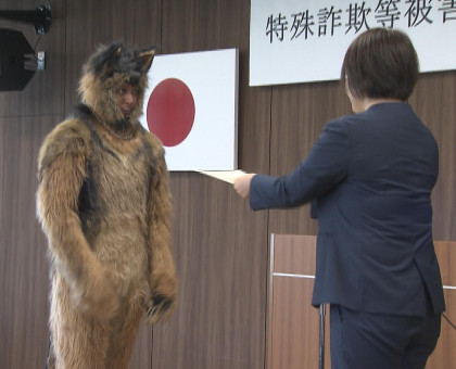 オダギリジョーさん、ＳＴＵ４８の内海里音さんが地元・岡山で特殊詐欺被害防止へ啓発【岡山】