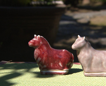 来年のえと「午」の香合窯出し／倉敷市の陶芸家・岡本さん【岡山】