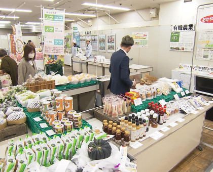 岡山県内事業者らの商品ずらり／岡山高島屋で「農政局フェア」【岡山】