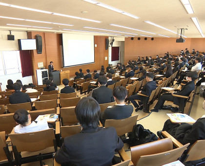 高校３年生が１８歳からできる「契約」などについて学ぶ／行政書士が岡山市内で出前講座【岡山】