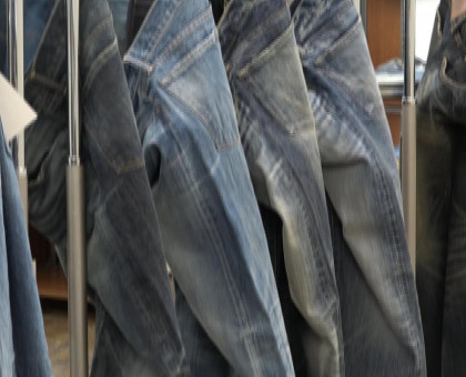 備前・備中・備後地域特産のデニム製品ずらり／岡山高島屋でイベント／４月１３日まで【岡山】