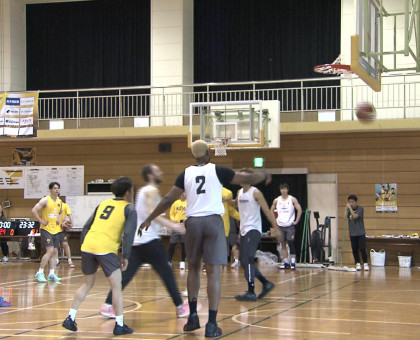 攻守の連係や戦術を確認／バスケットボールＢ３・香川ファイブアローズ／プレーオフ決勝前に公開練習【香川】