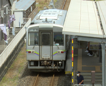 中東情勢悪化による燃料費高騰などで３年連続の赤字／第三セクター・井原鉄道２０２５年度決算【岡山】