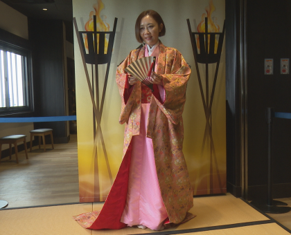 台湾人インフルエンサーが着付け体験／岡山の魅力アピール