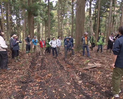 シカ被害から大山蒜山地域の貴重な植物を守れ／鳥取・江府町で情報交換会