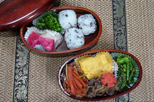 「美智子おばあちゃんの牛肉の佃煮弁当」