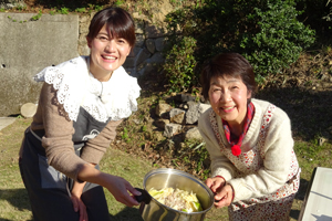 「洋子おばあちゃんの丸ごとキャベツ煮」