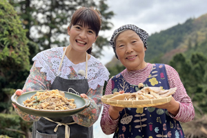 「全子おばあちゃんの塩漬けヒラタケの炒め物」