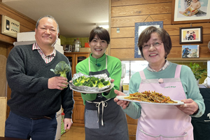 「有子おばあちゃんの蒸しブロッコリーと茎のきんぴら」