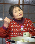 小川令子さん（８１歳）1