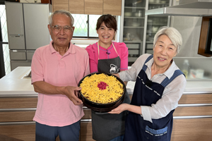 「多視子おばあちゃんのマグロ寿司」