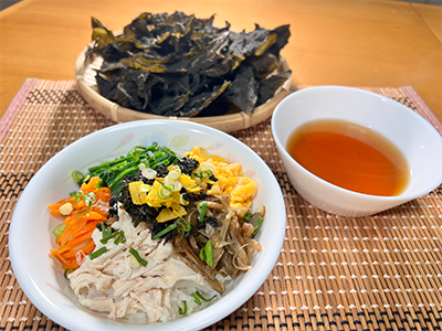 「照子おばあちゃんのくさぎなのかけ飯」