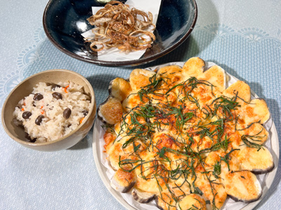 「美津子おばあちゃんの自然薯のチーズ焼き」