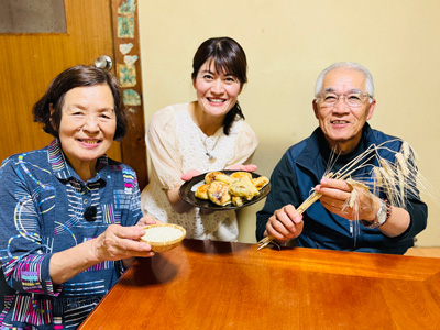 「公枝おばあちゃんのもち麦のおやき」