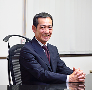 代表社員 吉井利幸