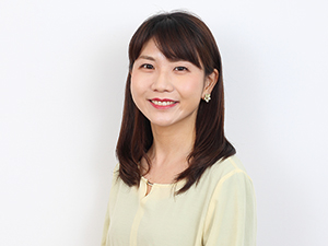 東條麻依子