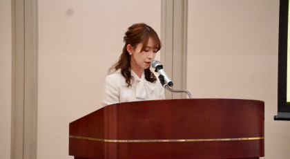 AI時代の「非真面目」戦略